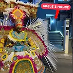 Adeles House アパート